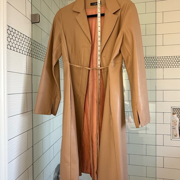 Vintage Parisian leather jacket by an’ge! - Picture 3 of 7